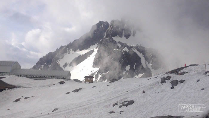 玉龙雪山